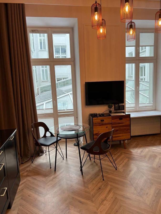 Luxury Apartment In The City Center , Wi-Fi - By Hik Apartments Varšava Exteriér fotografie